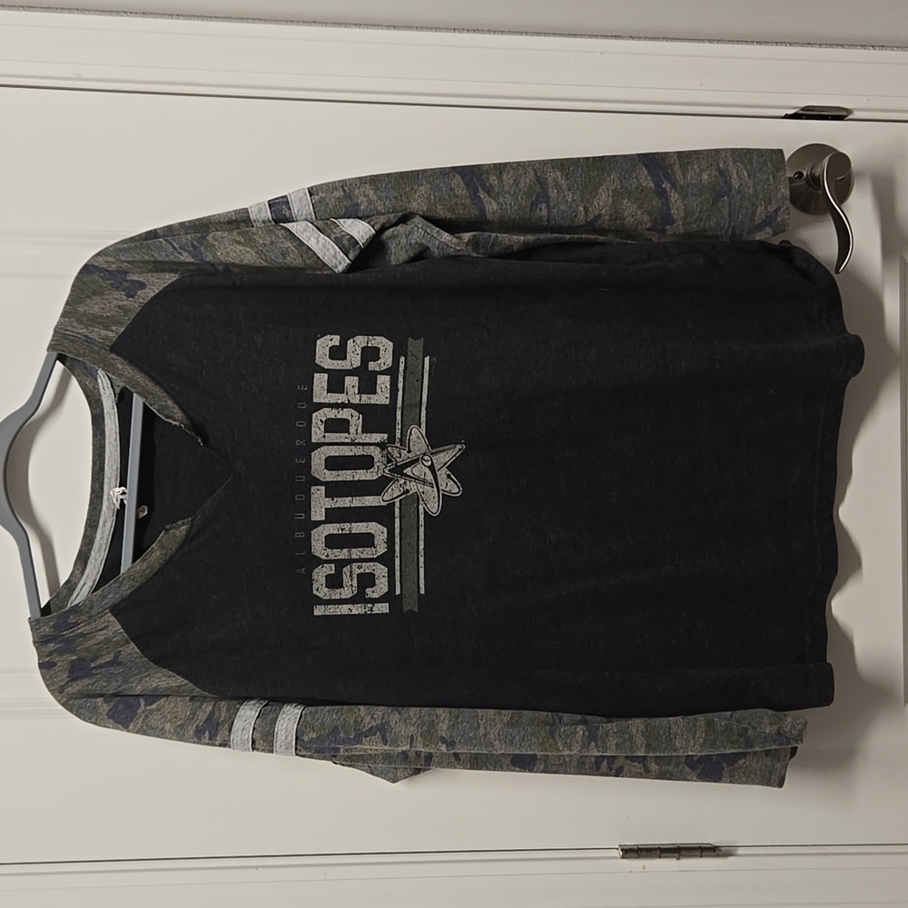 Isotopes baseball camouflage raglan